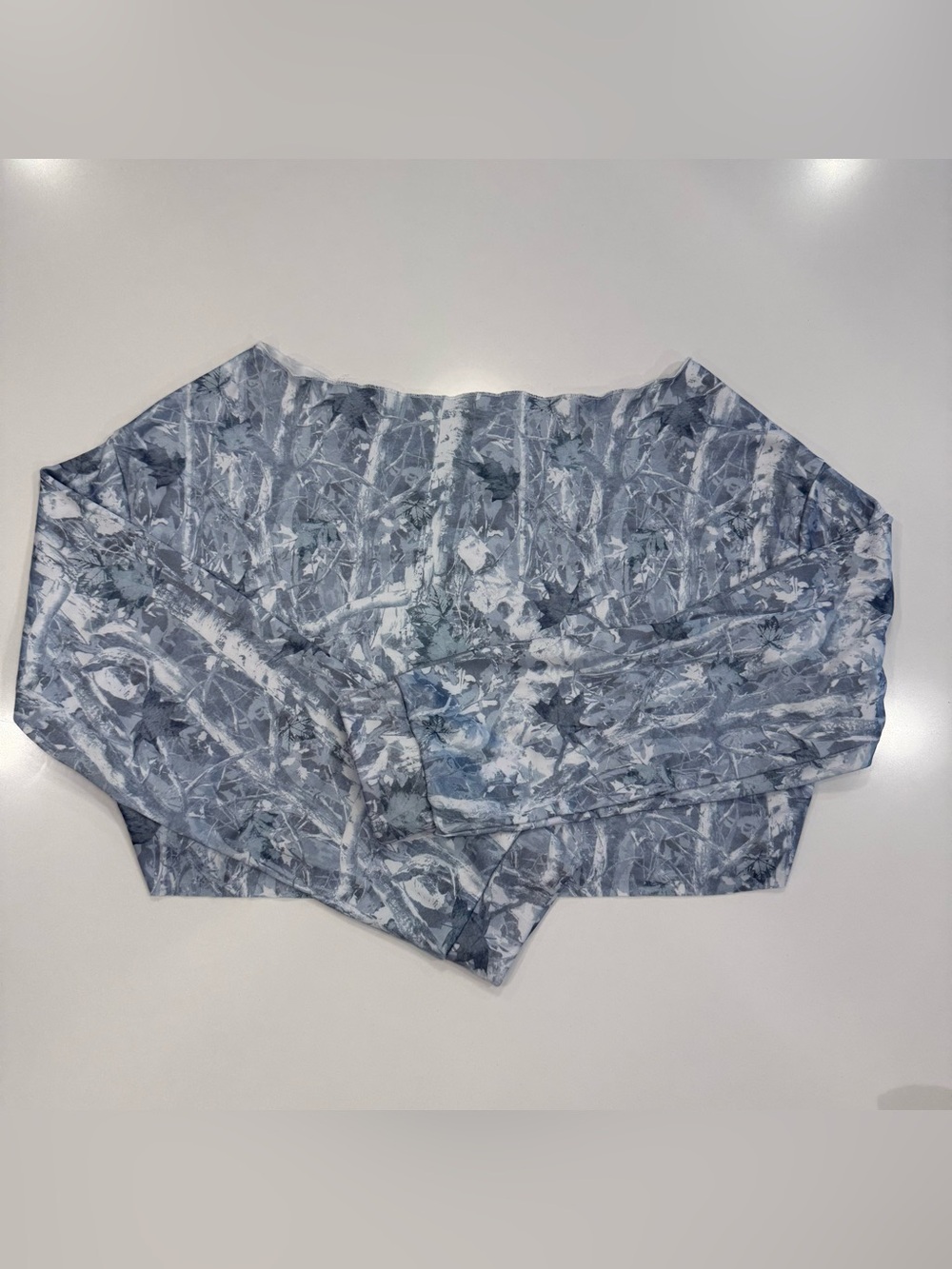 SHEIN Off The Shoulder Crop Top Womens SM Grey/White Leaf Camo Longsleeve